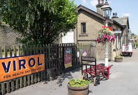 Watching The Railway Children. Again. Just so I can blub at the bit where Roberta cries, 'Daddy, my Daddy!' and admire Keighley & Worth Valley Railway. @WorthValley 
#WestYorkshire #Keighley #HappyYorkshireDay #YorkshireDay #GodsOwnCountry