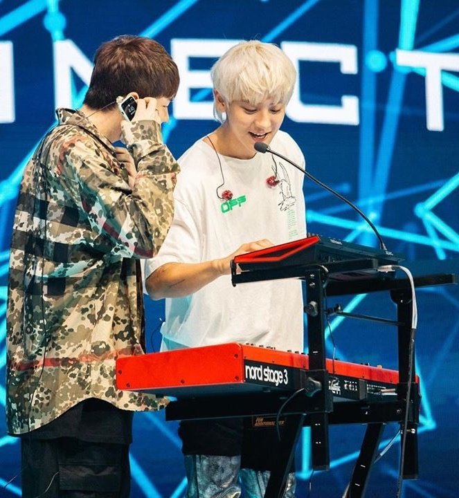 TeamUniversoL's tweet photo. 🔰20°08°01
 [Actualizacion de IG]

👉dj_raiden_ Actualizo con #CHANYEOL

Link:
🔗https://t.co/u2k7GwxFM9

#CHANYEOL #NNG_Studio  @weareoneEXO https://t.co/qfDU3sf2sM