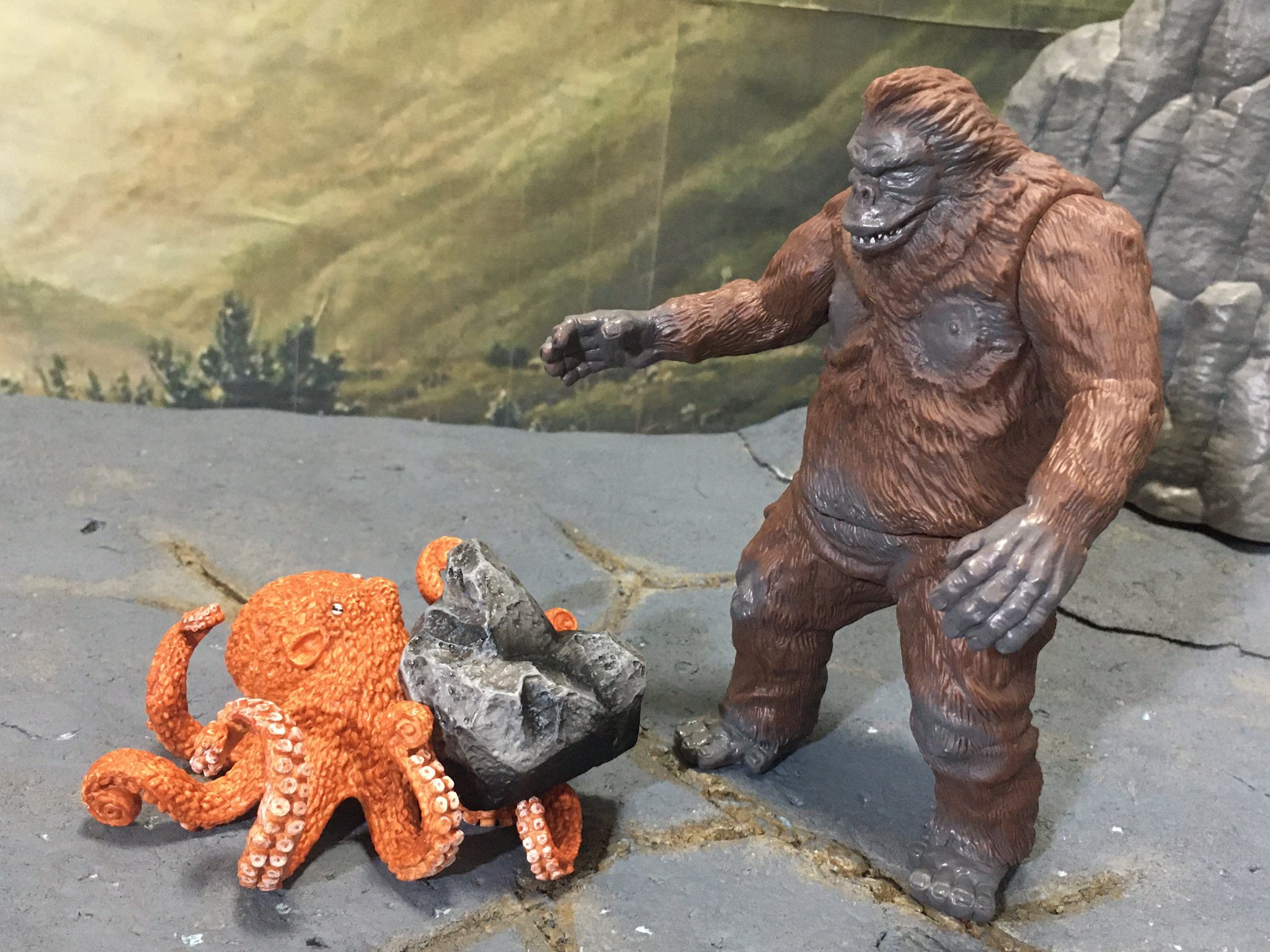 タカ Youtuber 夜のフィギュア撮影会 お題 フリー キングコング Vs 巨大タコ キングコング キングコング対ゴジラ Kingkong Godzilla Godzillavskingkong T Co Mdzyi92jbq Twitter