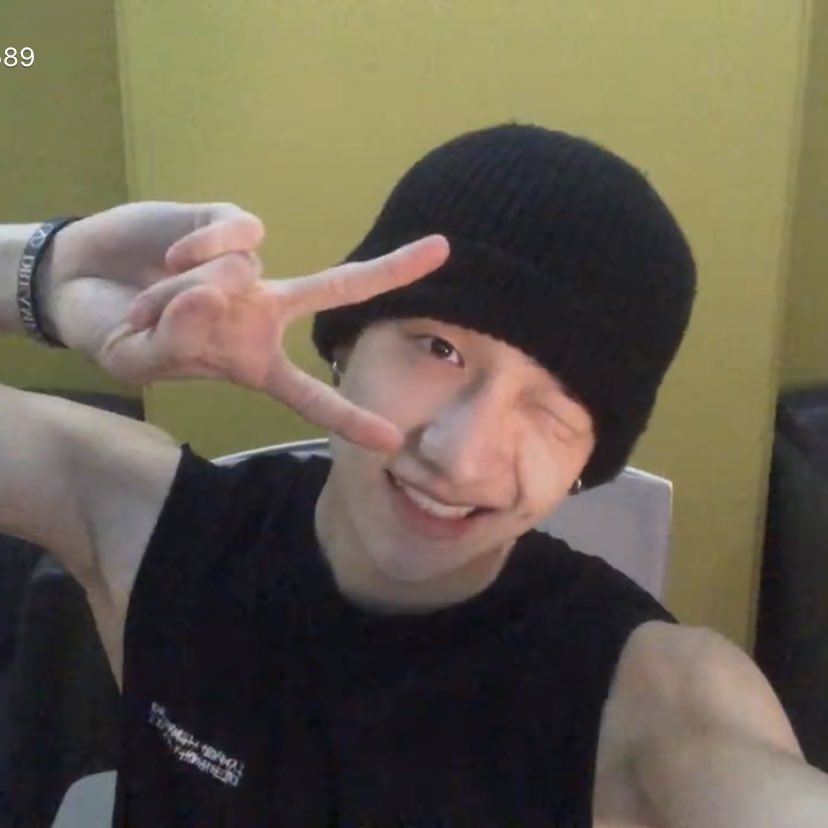 jilixgrr's tweet image. não tenho palavras pra descrever minha felicidade hoje