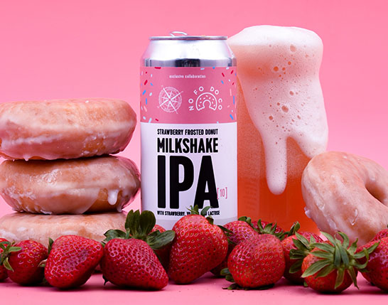 For $99, you could buy yourself a carb-rich, pink-themed craft beer and donut gift box. The Holy Grail of Neckbeardom. (2/9)