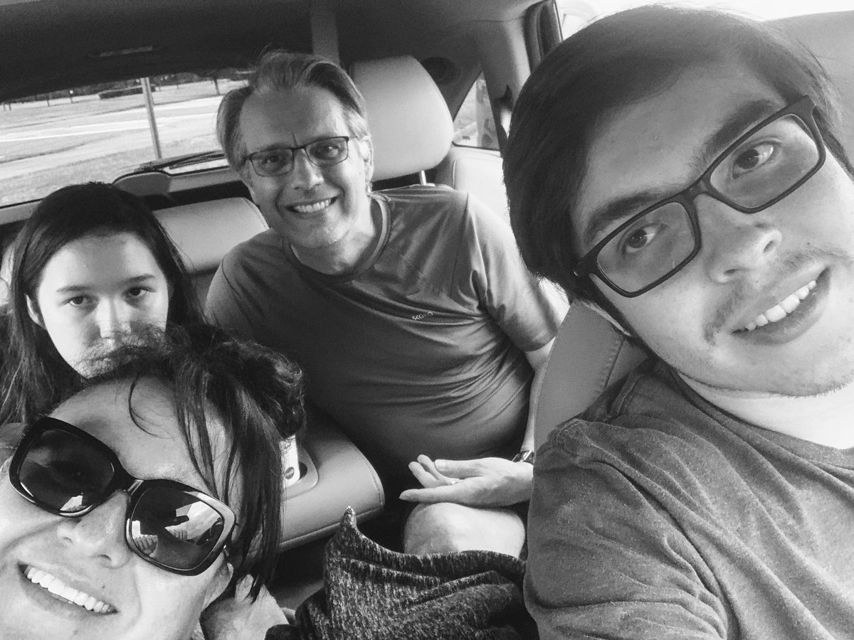 jones_ives's tweet photo. Creativity demonstrated during a pandemic...bringing back “drive-in” movies🎥!!! Not new movie releases, however an excellent way to get out of the house for family time, while socially distancing! #driveinmovies #adjustingduringcovid https://t.co/RYDKrHwMLu