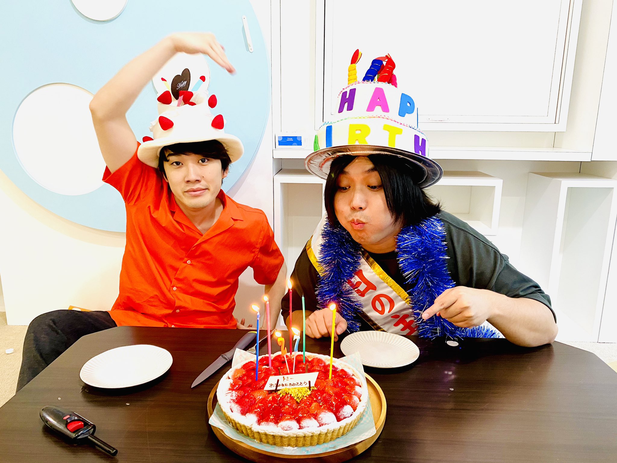 トミー 水溜りボンド 誕生日を1週間遅れで祝ってくれました プレゼントくれたみんなありがとう 誕生日会も別でしてね笑 この タイミングで動画見づらくなった人もいるかもなとは思います 一生ふたりで何かしらはやってるんでいつでも戻ってきてください