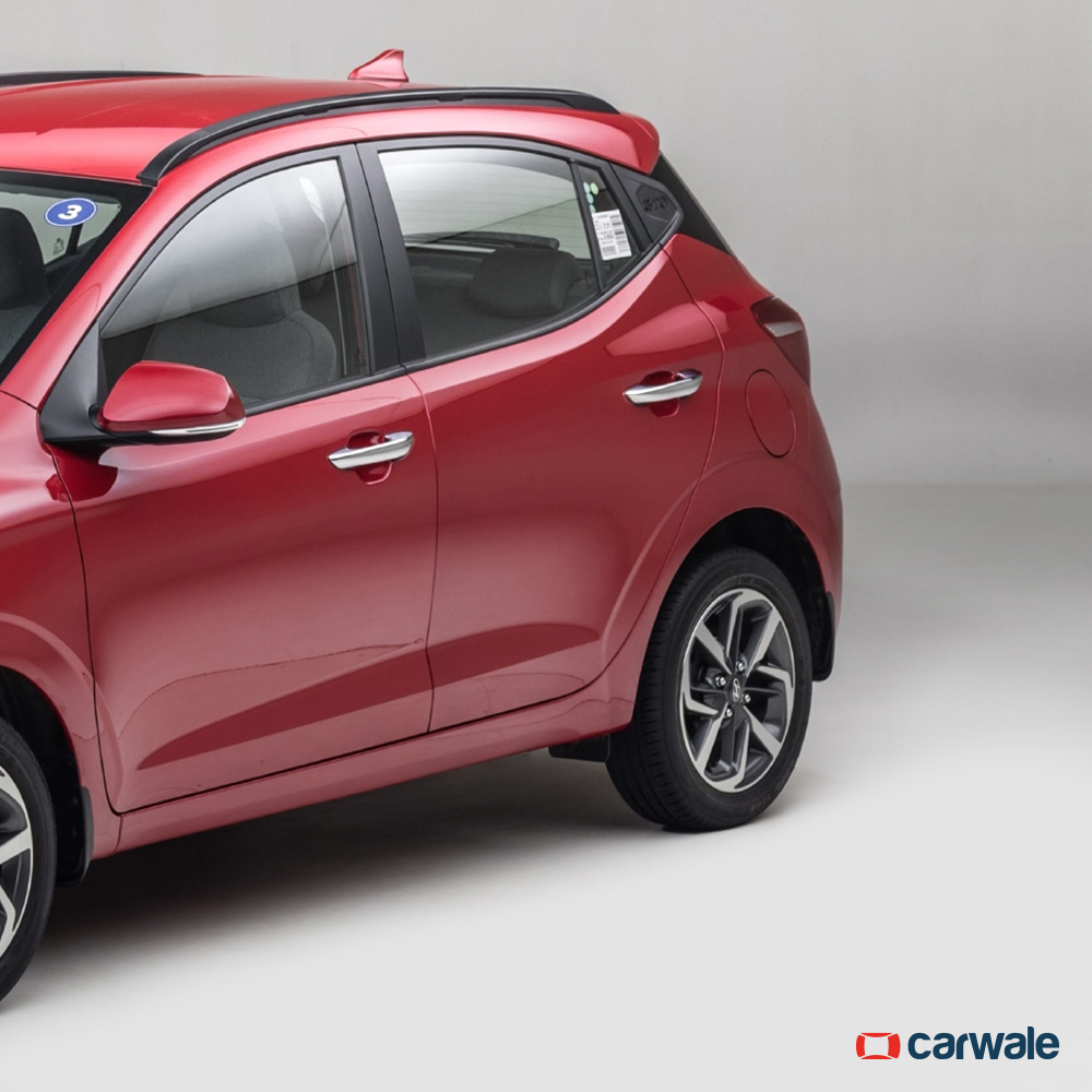 CarWale's tweet image. The Grand i10 Nios, with its striking design is loaded with features and offers the convenience of an automatic (AMT) even with the diesel engine and an option of CNG as well.
#CWSnippet #Grandi10Nios #Hyundai