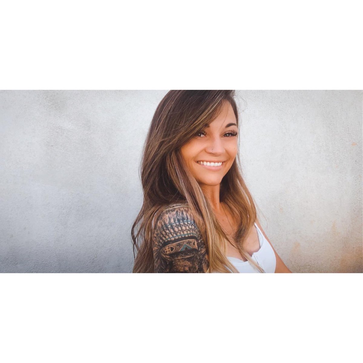 bayleeemarie's tweet photo. Color me your color, baby. https://t.co/u5I1UyoEMd