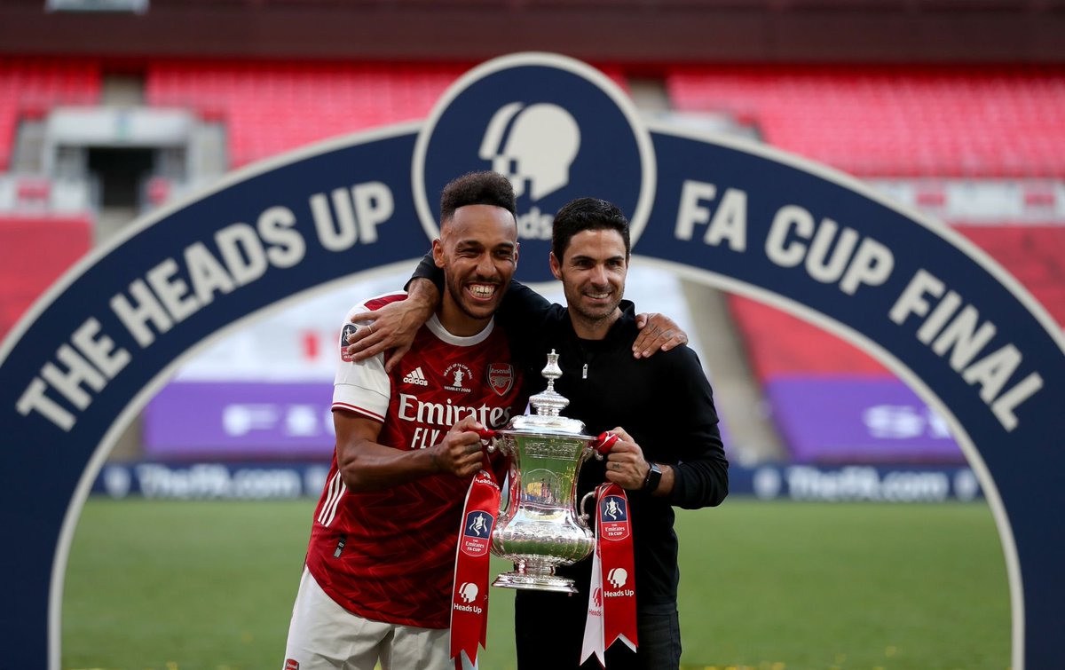 Actufoot_stats's tweet photo. Arsenal Champion. ๐
#Arsenal14 https://t.co/H9H0AJrr9R