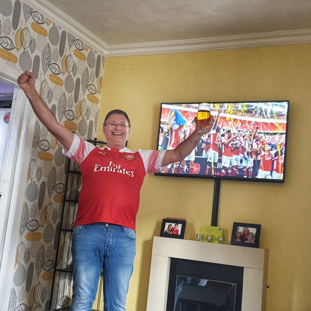 Neill Mackenzie tweet media