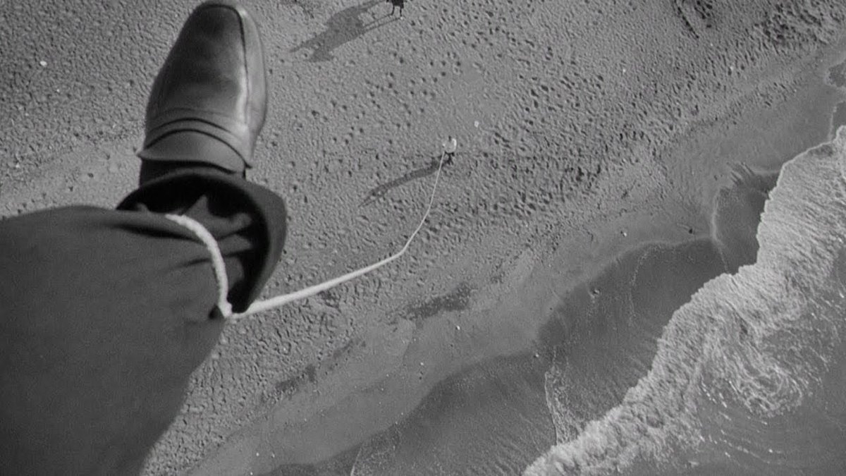 LostInFilm's tweet photo. «Talking about dreams is like talking about movies, since the cinema uses the language of dreams; years can pass in a second, and you can hop from one place to another»

— Federico Fellini https://t.co/1PUyAHFAXs