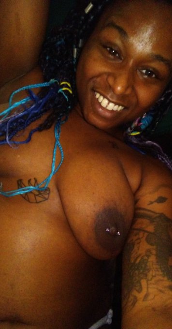 Cute in the face 😍 Stay naked you don't have to get naked https://t.co/vBqmrON5ah<a href="/tag/kissme"class="tags"><span>#kissme</span></a><a href="/tag/naturalwoman"class="tags"><span>#naturalwoman</span></a><a href="/tag/goodoldnaturalfun"class="tags"><span>#goodoldnaturalfun</span></a><a href="/tag/fun"class="tags"><span>#fun</span></a>