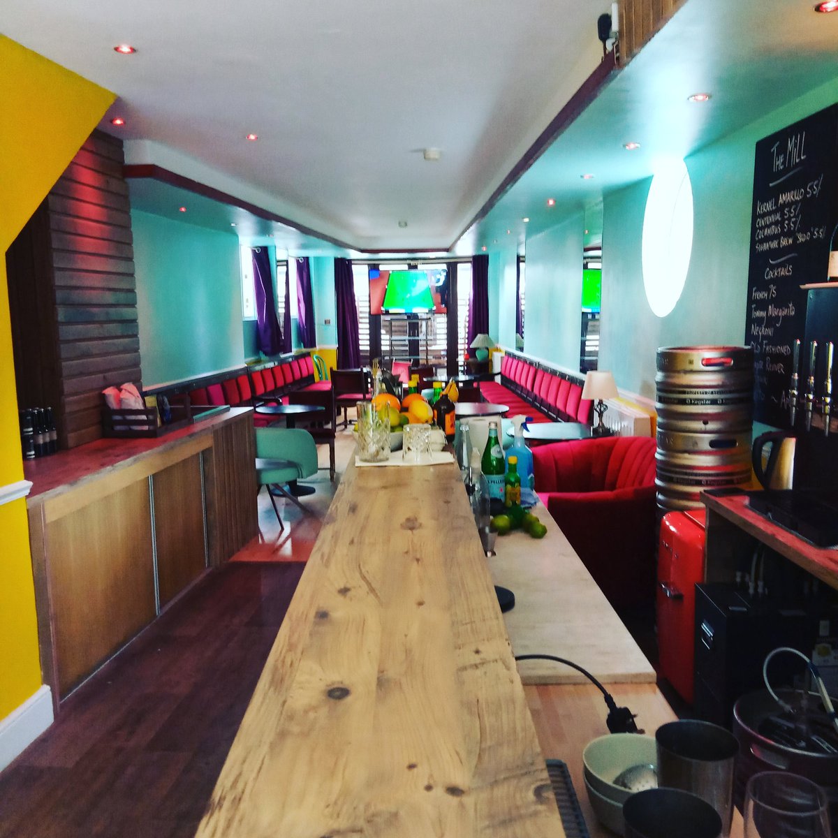MillLondon's tweet photo. We've got you all covered for today's match #comfyseating #westhampstead #cupfinal https://t.co/z88Q71ad88