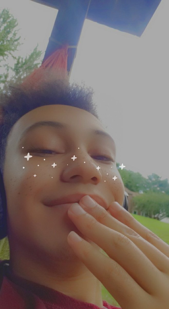 dvmbslvt19's tweet image. Fuck it, face on da tl