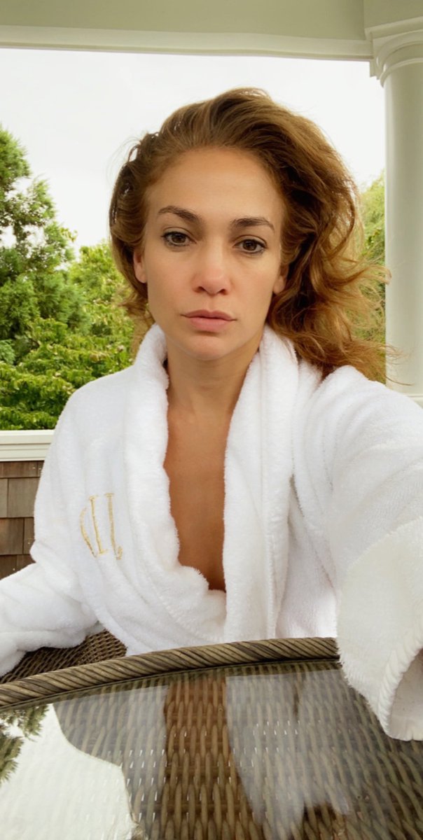 jlo tweet media