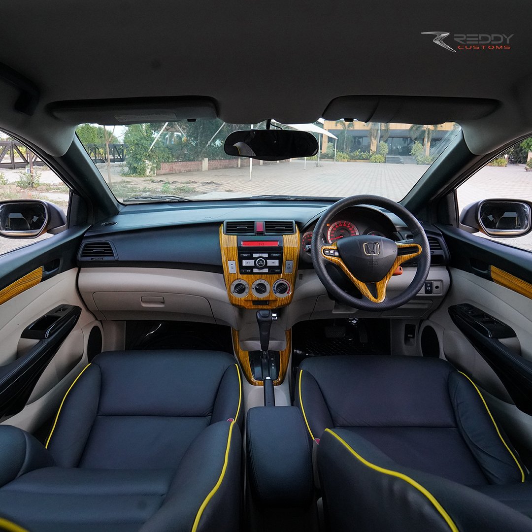 reddycustoms's tweet photo. We jazzed up this old Honda City for our customer, who has a lot of emotions attached to his car. We gave it a premium paint job, a custom spoiler,side skirtings and custom interiors to make it look as good as new, so that he can still ride it with pride even after so many years! https://t.co/AVGxDUQuSj