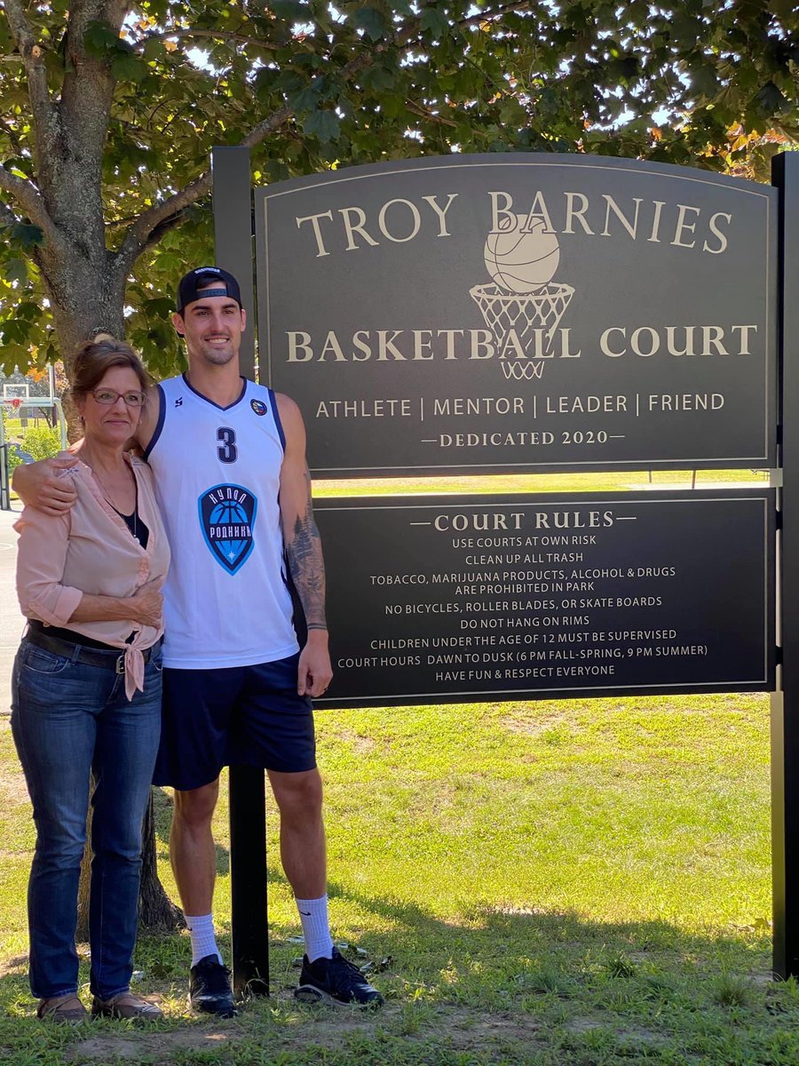 Troy Barnies tweet media