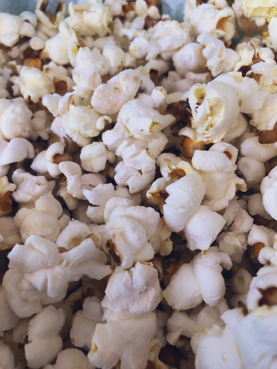 Canaria_32's tweet photo. Ni palomitas, ni roscas, ni cotufas, en Fuerteventura las llamamos floritas de millo. Y tú? https://t.co/lOOiT9gBEB