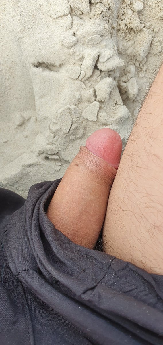 cwbi_'s tweet photo. Alguém gosta de praia? https://t.co/JPD42LHa00