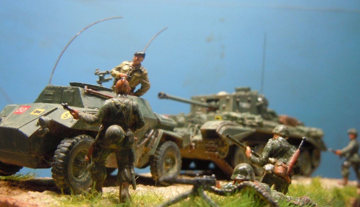 Command K No Twitter マーケットガーデン作戦の英第11機構師団 クロムウェルmk4戦車はドイツレベル ハンバースカウトカーはaccgb イギリス兵はスケール72 アメリカ空挺隊はイタレリです ソン橋でもナイメーヘンの橋でもアメリカ空挺隊が確保しそこに駆け付けた英30軍
