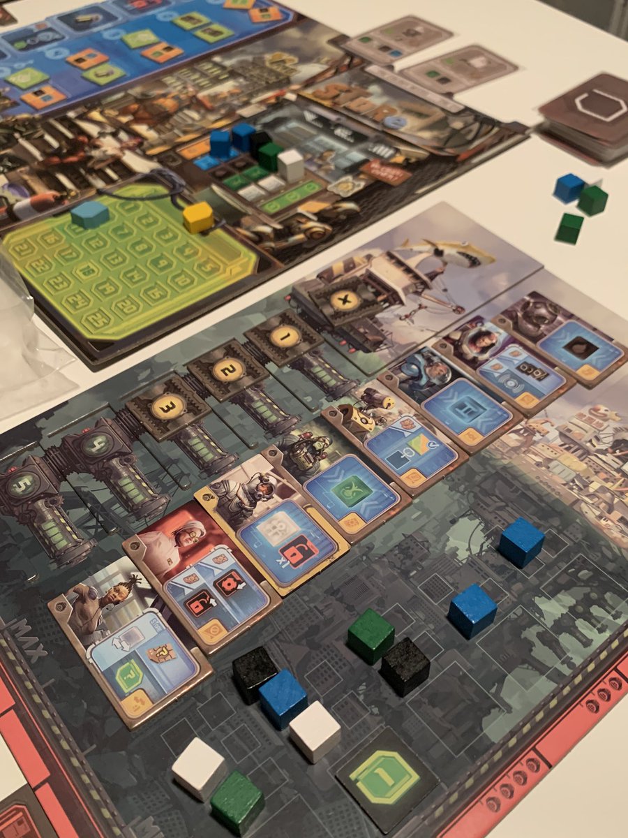 destinymage89's tweet photo. Playing #Otys! One of our favorite games that was demoed to us at #gencon as a prototype a few years ago! #gencononline #boardgames #underwateradventure #gencon2020 https://t.co/1S9qe2KYwI