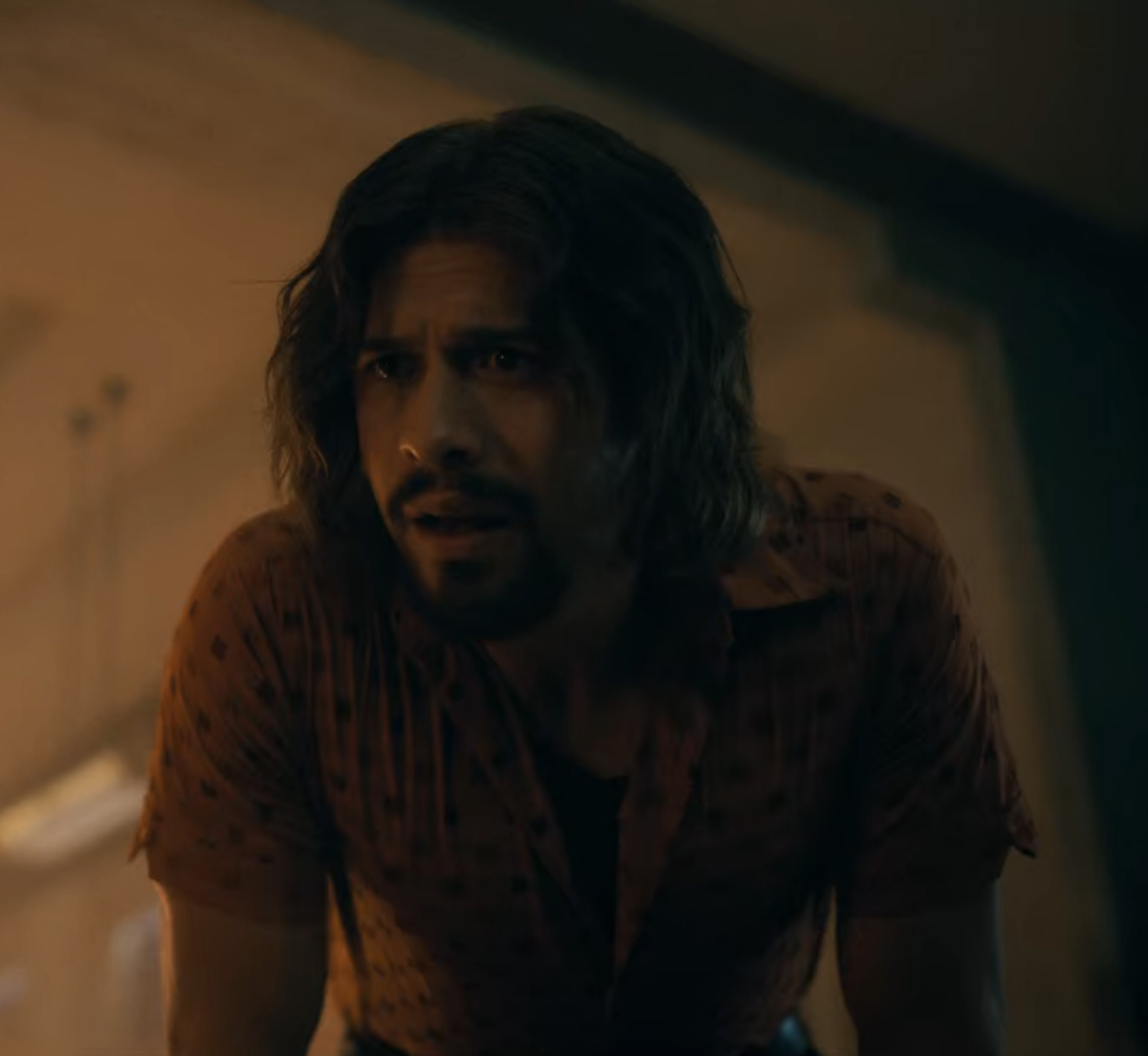 diego hargreeves icons! never getting over the orange shirt look.... one of my favs hehe[post credit if using]