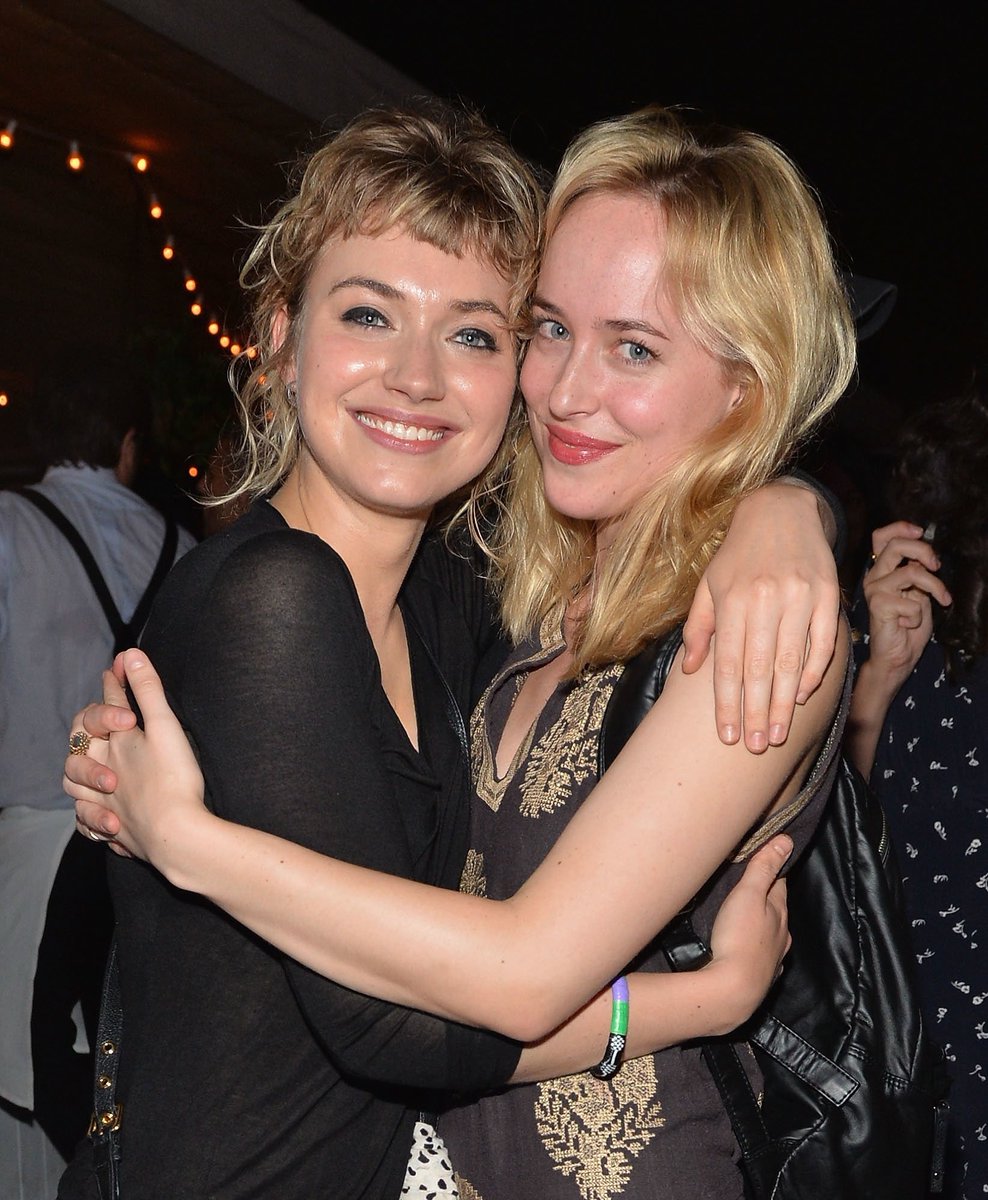 헐 비바리움 주인공 이모겐 푸츠 찾아보는데 다코타 존슨이랑 같은 영화 나와서 친한가벼ترجمة المنشور