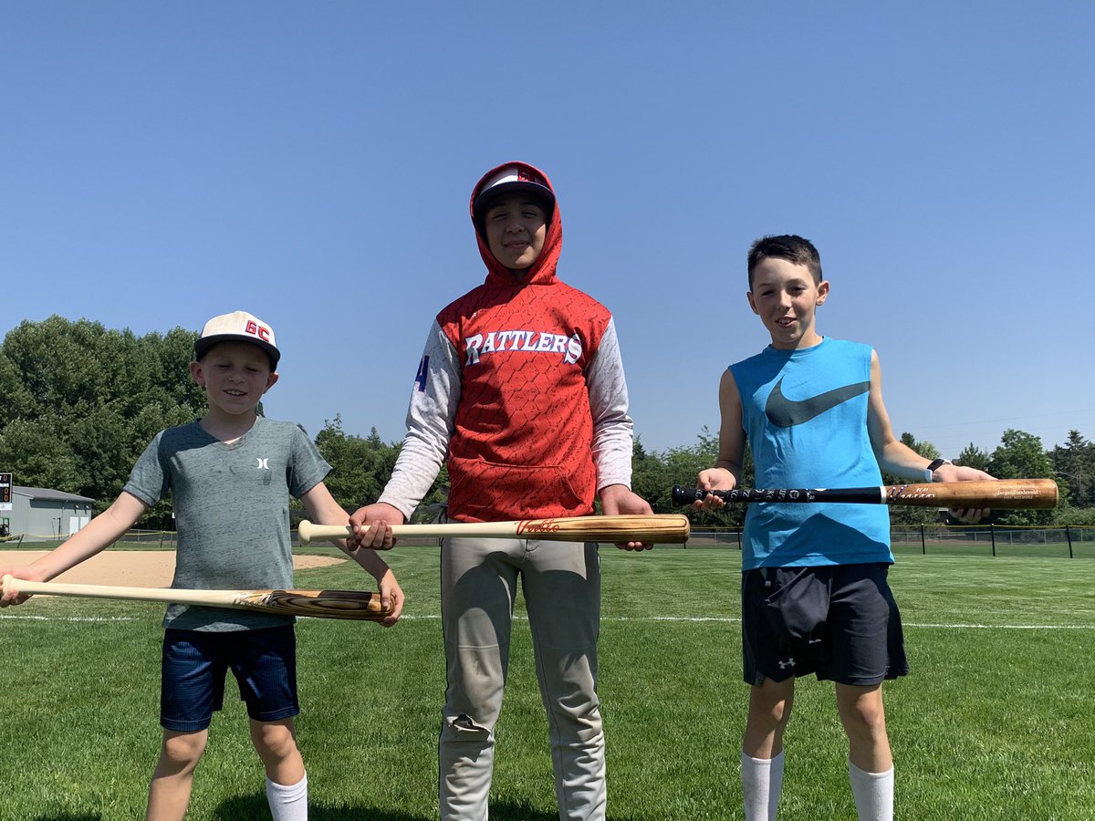 ScottyTondevold's tweet photo. Loving the Vullo Wood Bats at the Ash Rattlers Wood Bat Tourney @VulloBatCompany https://t.co/kVHHLlX5yp