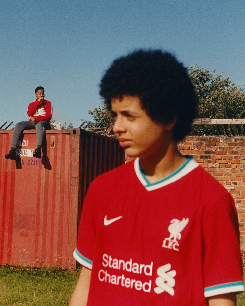 LFC's tweet photo. For this club. For this city. For you. ✊🔴

#TellUsNever https://t.co/ABxOJ3fs9E