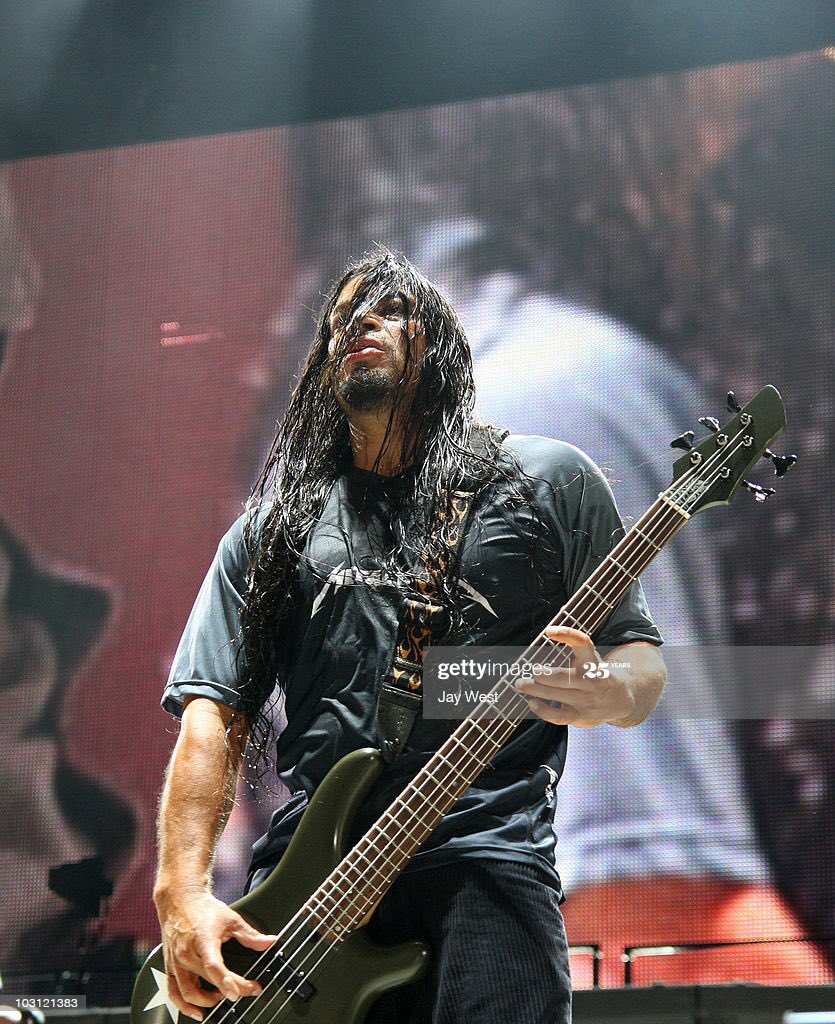 TheOzzFest's tweet photo. August 2008
@Metallica at #OzzFest ‘08 in Frisco, TX https://t.co/LVGeFFvPqz