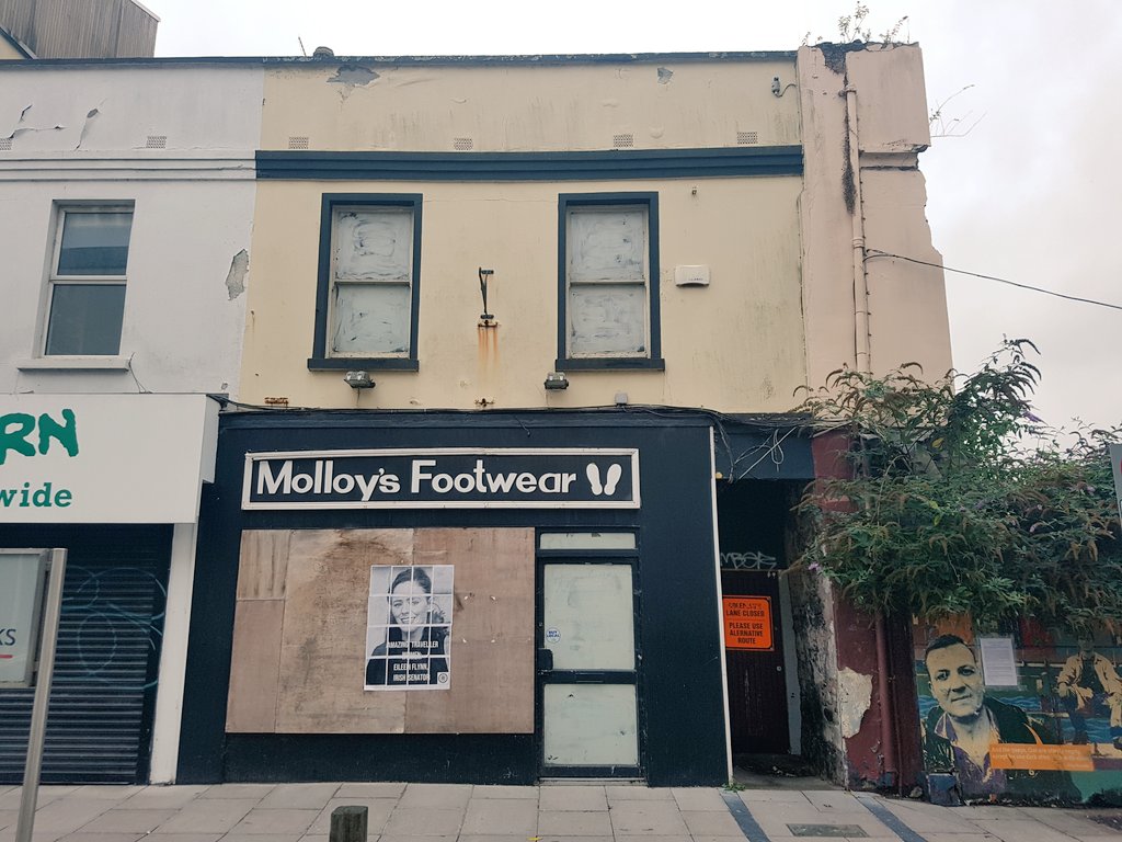 this empty property in historic spine of  #cork city would make a great home & shopsadly one of many derelict buildings heregreat to see it being used to celebrate Traveller Eileen Flynn's appointment to the senate #homeless  #culturalheritage