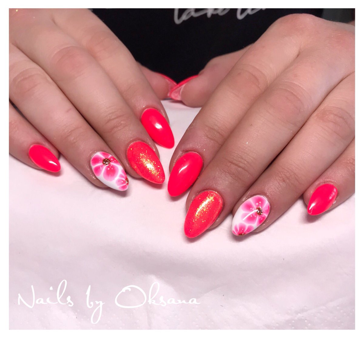 Oksana Sim (@oksanasim4) on Twitter photo 