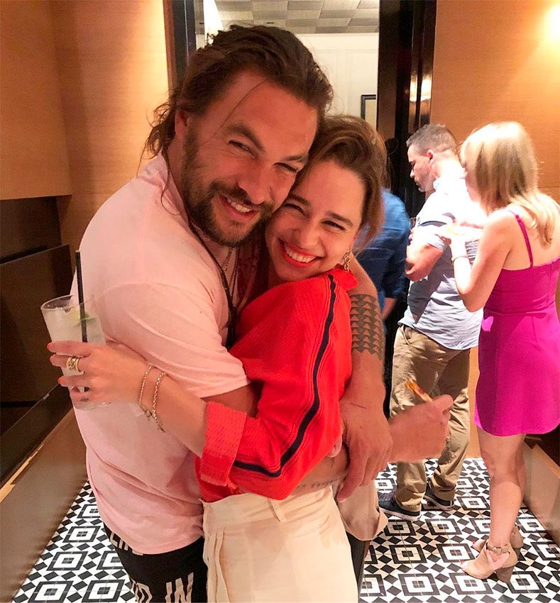 Happy birthday to Jason Momoa, who turns 41 today, one of the best friends of Emilia  