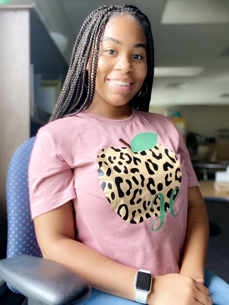 3rd year in 5th. So excited to get started! Shirt by DLovelys Designs! #CobbCounty <a href="/PowersFerryES/">Powers Ferry Elementary School</a> #TeacherStrong