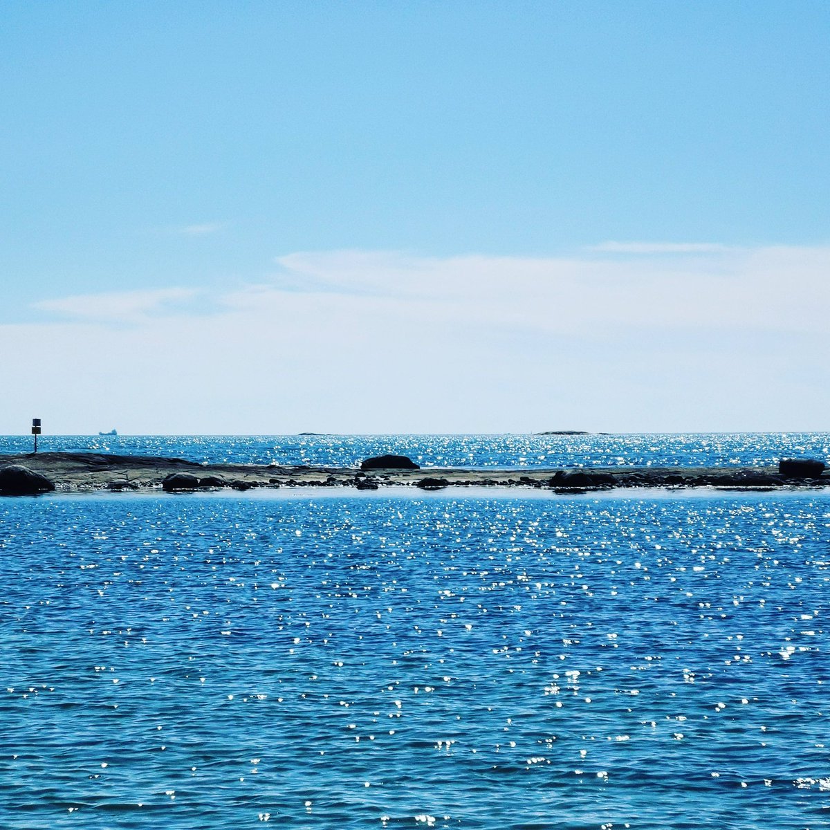 Hoppas att augusti fortsätter att leverera havsglitter och varma dagar!