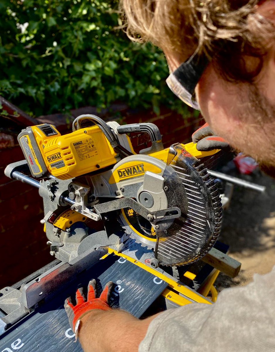 Create_info's tweet image. Jamie is showing us his skills on the new @DEWALTtough chop saw #YorkshireDay #build