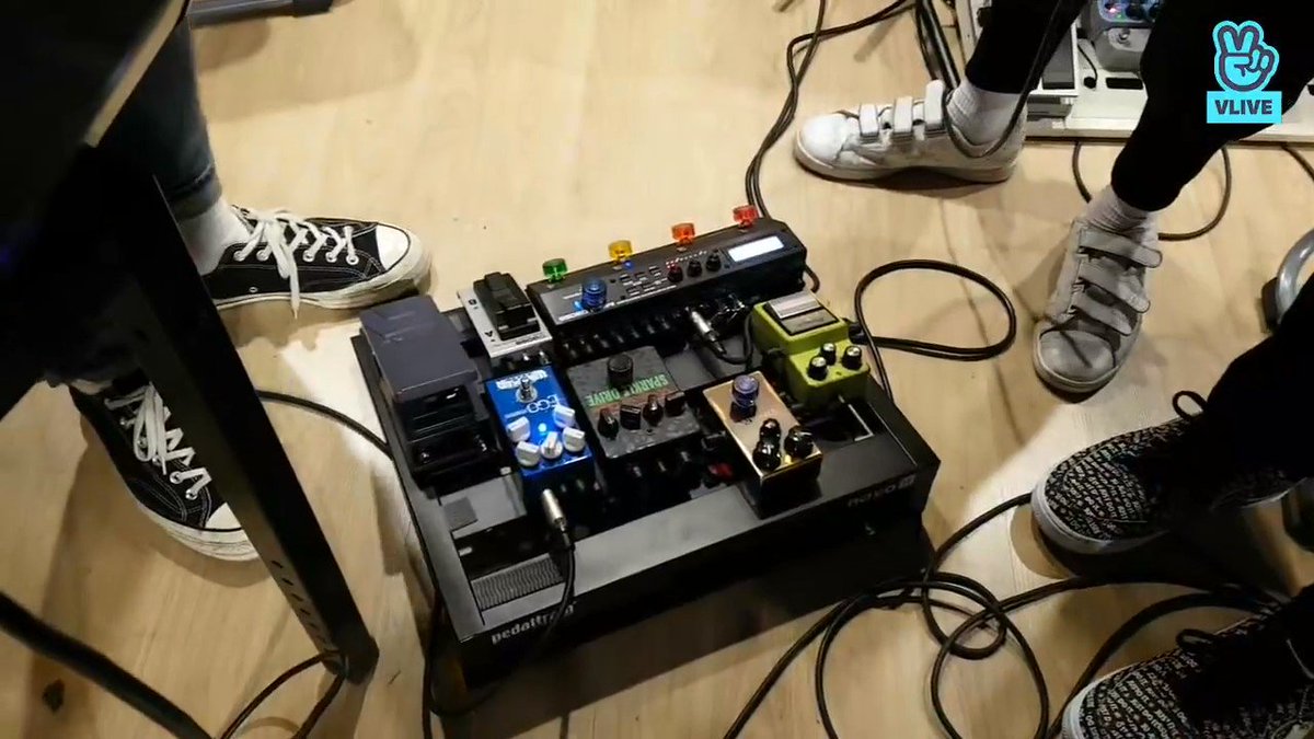 ☆ Kanghyun's pedal board #ONEWE  #원위  @official_ONEWE #Kanghyun  #강현