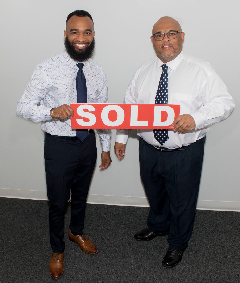 KYFUTURESTARS's tweet photo. For all of your Real Estate needs! Give us an opportunity to maximize your Real Estate experience! #HughesTeam #RichardDeanRealty https://t.co/IzTaGh0dVe