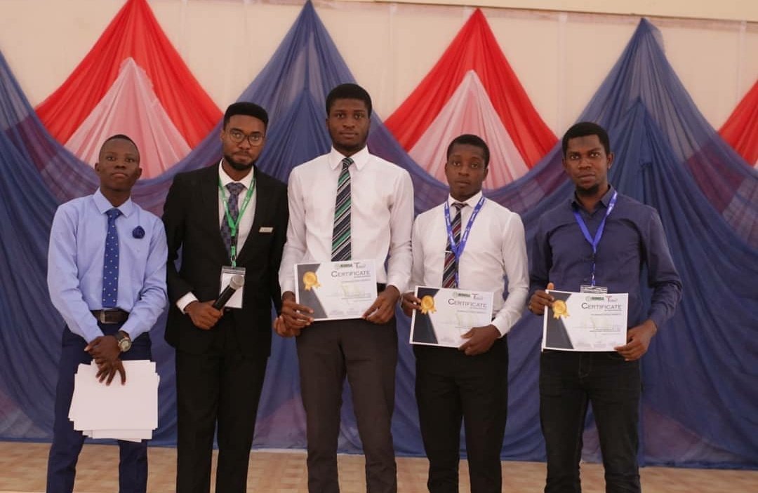 The Innovation Challenge was indeed beautiful as we saw evidences of how Medical Students can indeed think outside the box to come with solutions for Common Public Health Challenges.The VATE team from  @ibadanmedicine won the challenge.