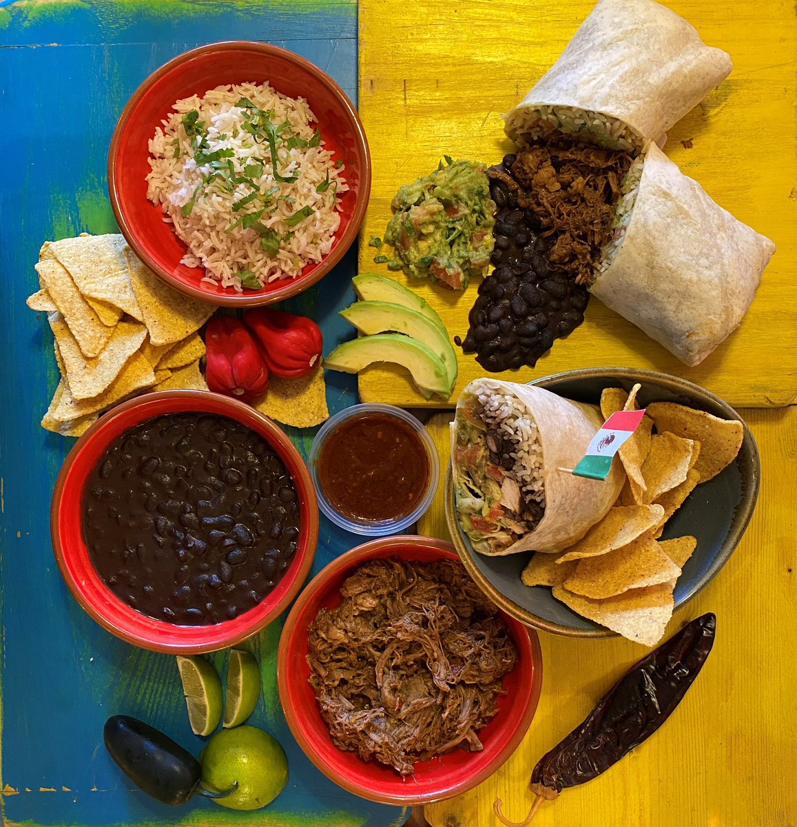 You can now get our gorgeous 6 hour braised beef or pork delivered to your door, courtesy of the lovely people @GREATFOOD2U_UK. Burrito or taco kits are available here: greatfood2u.co.uk/restaurant/ben…