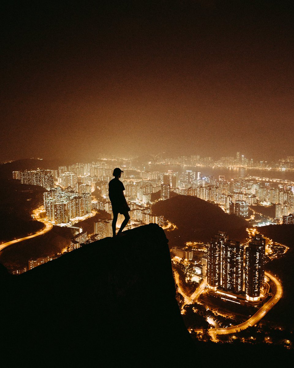 Hong Kong - Suicide Cliff