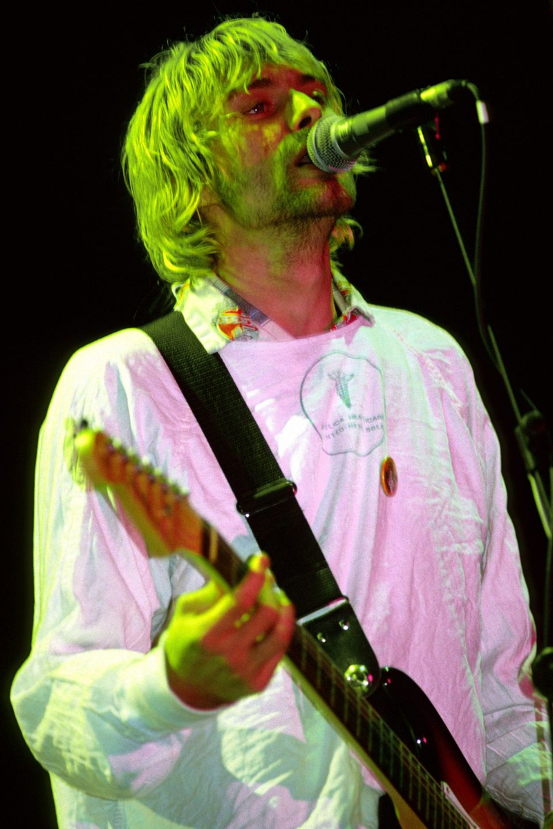 kurtcobalien's tweet photo. I am once again thinking about kurt at the 1992 reading festival https://t.co/cIrshA9OT9