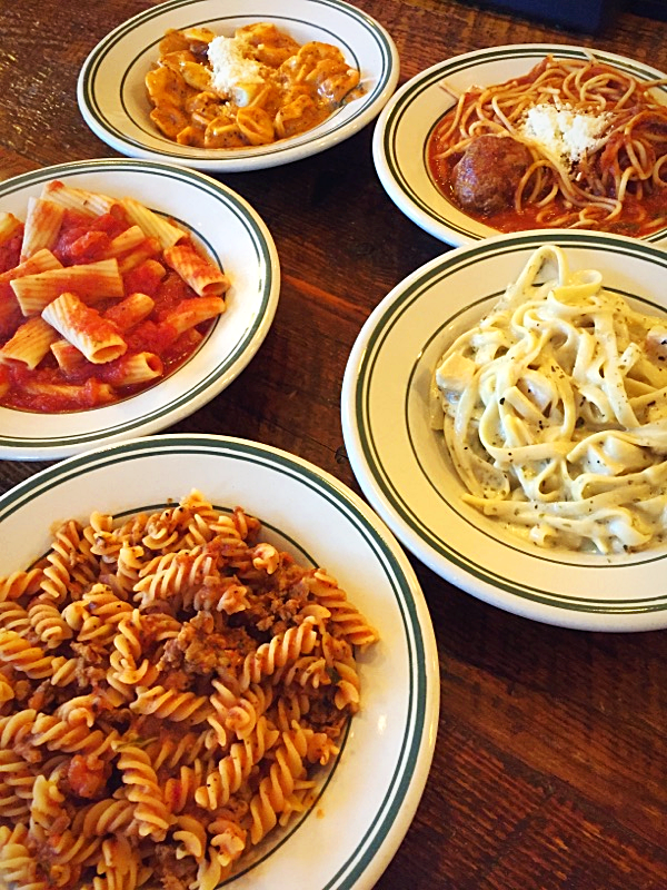 RedWhiteBasil's tweet photo. Five of our favorite #pastas! https://t.co/T7iIHkW0V9