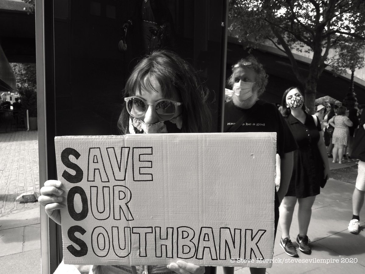 stevesevilempir's tweet photo. Culture Workers against cuts. PCS, UNITE and Bp or not Bp protest against pandemic job cuts in the theatre industry. Southbank, London, 01/08/2020. #bpornotbp #unite #pcs #nationaltheatre #jobless #pandemic #lockdown #OLYMPUS #eyeem @stevesevilempir https://t.co/EbFXkG5DMj