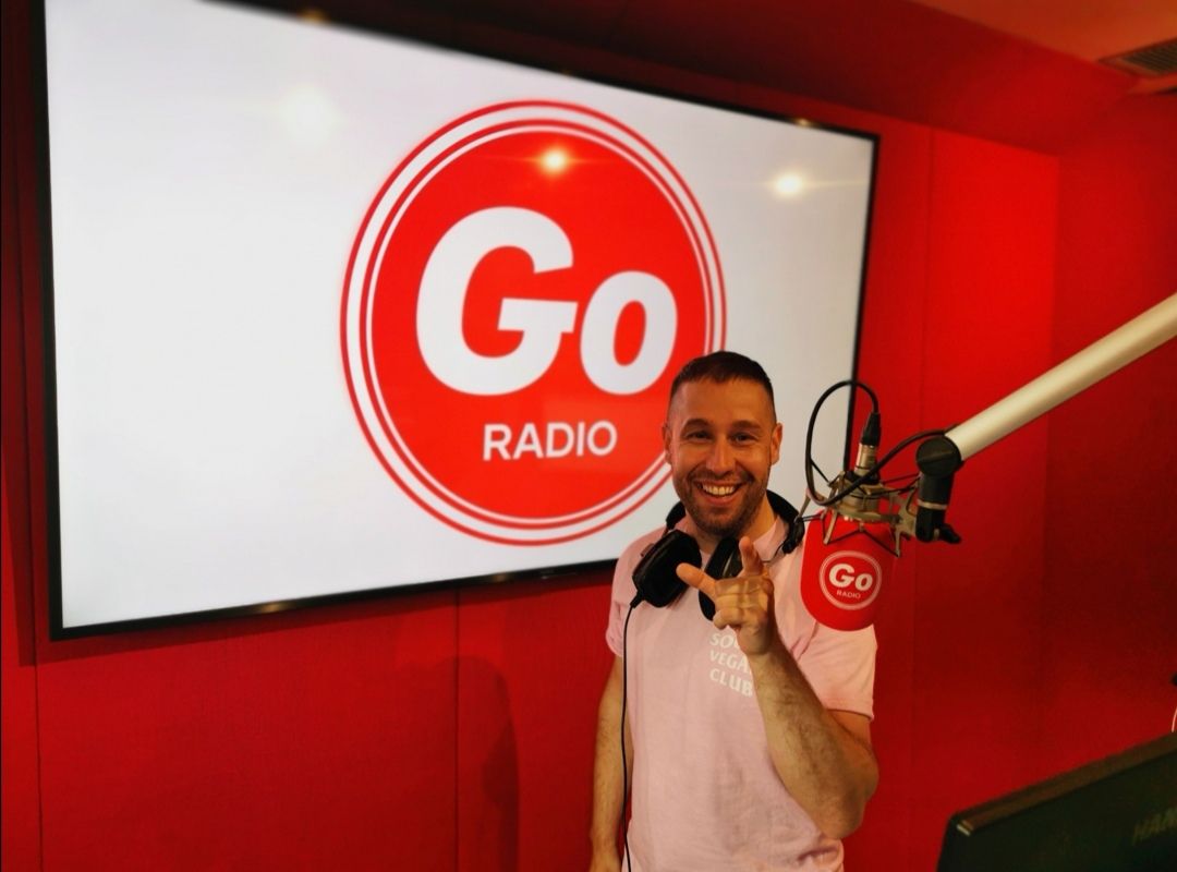 thisisgoradio's tweet photo. Floorfillerz is live!!! 💥

Stevie Lennon is with you until 8PM, tune in on DAB or listen right here 🔊👉 https://t.co/cyGA3u1S1l

#ThisIsGoRadio #GlasgowsOwn 💯 https://t.co/nBLhDimfh2