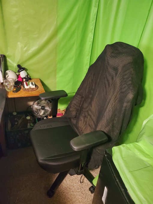 #secretlab , the best upgrade all year https://t.co/JqEzgu5Ds4<a href="/tag/secretlab"class="tags">#secretlab</a>