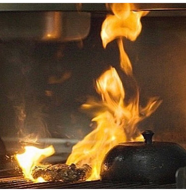 Grilling it up today at North 3rd st. &amp; Bedford Ave. Delivery &amp; pickup till 10pm 9172929226 <a href="/DoorDash/">DoorDash</a> <a href="/Grubhub/">Grubhub</a> <a href="/UberEats/">Uber Eats</a> <a href="/deliverydotcom/">delivery.com</a>