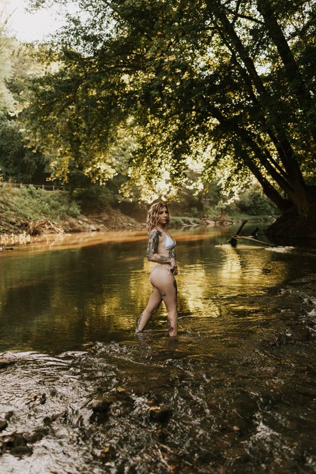 Womb_raider’s pics and videos