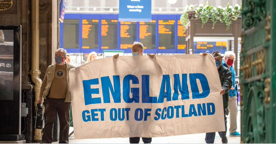 ForScotlandSake's tweet photo. Scottish nationalists have the shittest hashtags. Just sayin.
#WeAreScotland
#OneClan
#OneVoice
#ScotRef
#IndyRef2018
#IndyRef2019
#IndyRef2020
#NowIsTheTime https://t.co/y1XL8r5Thv