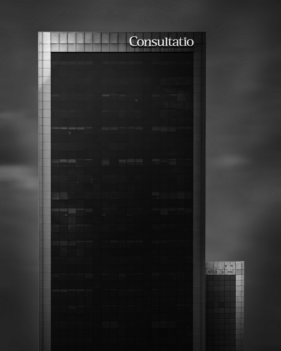 Office Building at Buenos Aires Down Town 2
#architecture #raw_bnw #raw_architecture #blackwhitephotograpy #streetphotography #blackwhite #spicollective #fineart
#fineartphotography #architecturephotography
