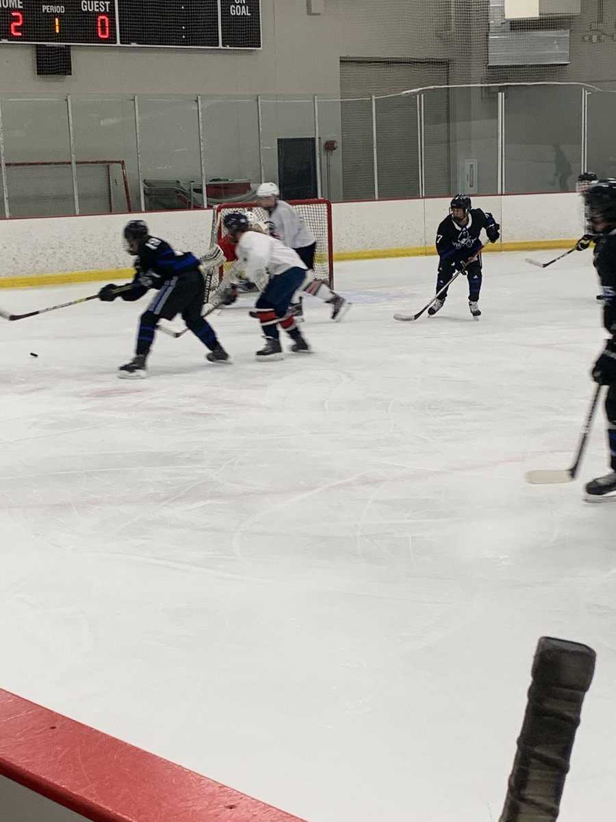 MGgirlshockey's tweet photo. Last Weekend of STP hosted by @LNgirlshockey 1st game of the day a 2-1 W vs Dodge County! Kids played well!!! #summerhockey #lacrosse #tryouts #work #gradparties #softball #cabins #River #thatssummerLoveIt 
@CPCRboosters @CRCardinals @CPHSRebelPride https://t.co/qNqYdJJntv