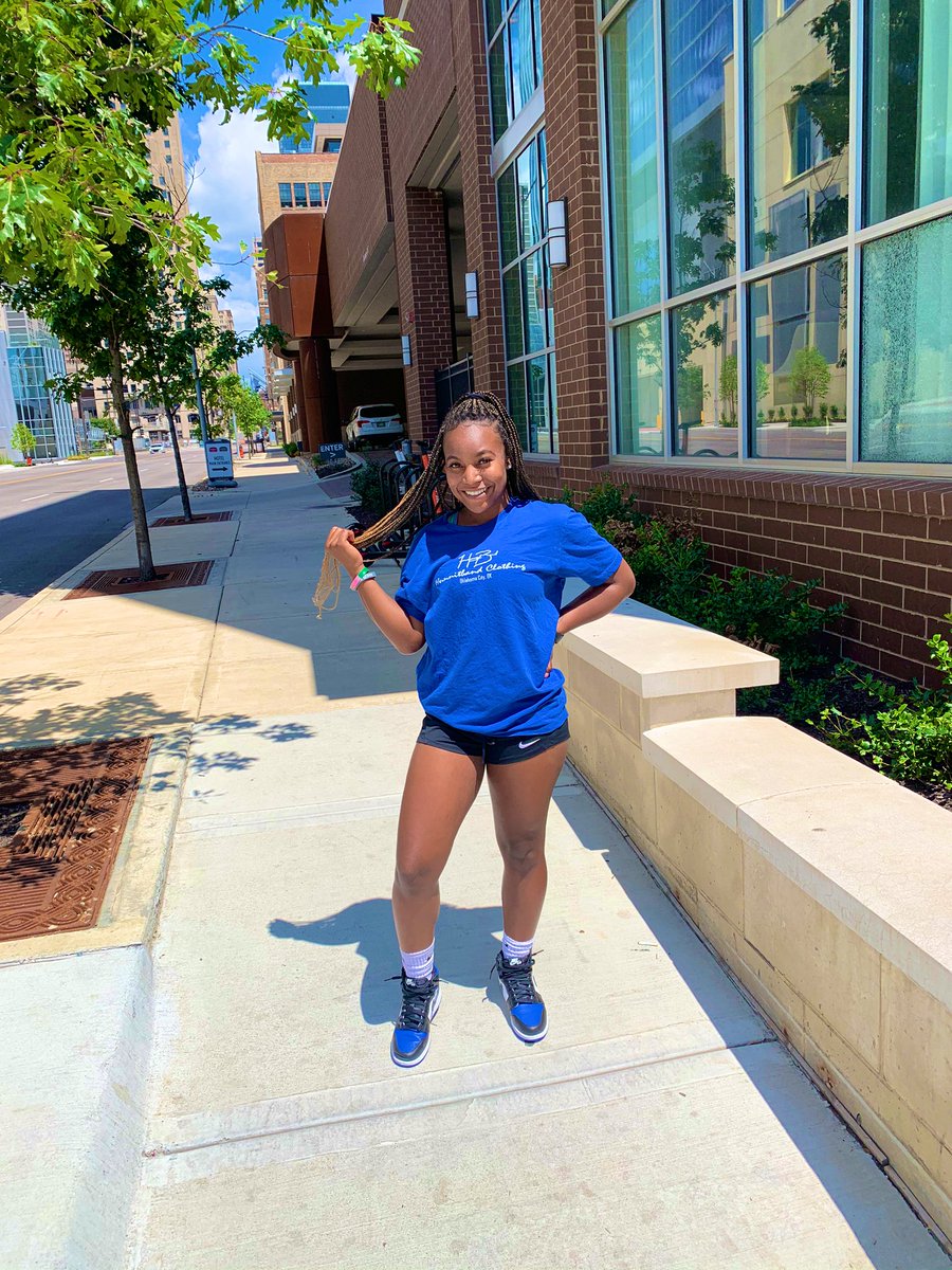 NykiahHines's tweet photo. Captions really aren’t my thing 💙 https://t.co/kIbUq8W5tQ
