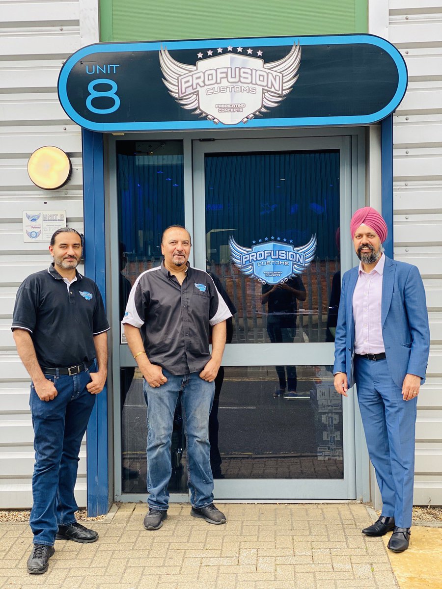 Have honour of supporting incredible businesses in #Slough; so pleased, with <a href="/Khalsa_Aid/">Khalsa Aid</a> founder <a href="/RaviSinghKA/">ravinder singh</a>, to visit <a href="/ProfusionCustom/">Profusion Customs</a>.

They fabricate and supply custom stainless steel exhausts, 
mufflers and specialist parts.

Real niche, which has led to global recognition👏🏼